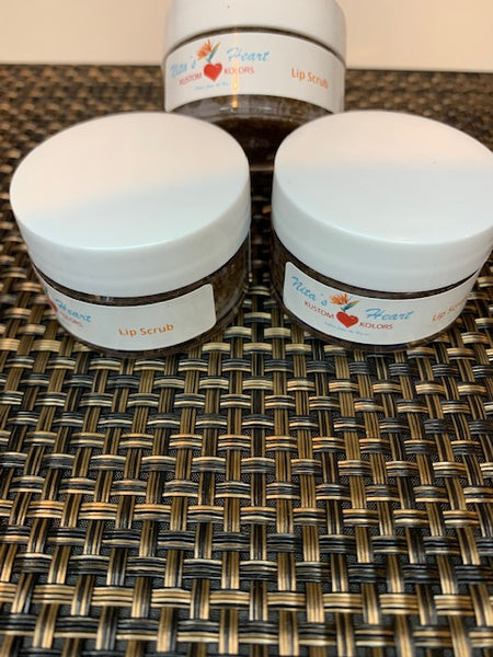 Revitalizing Lip Scrub